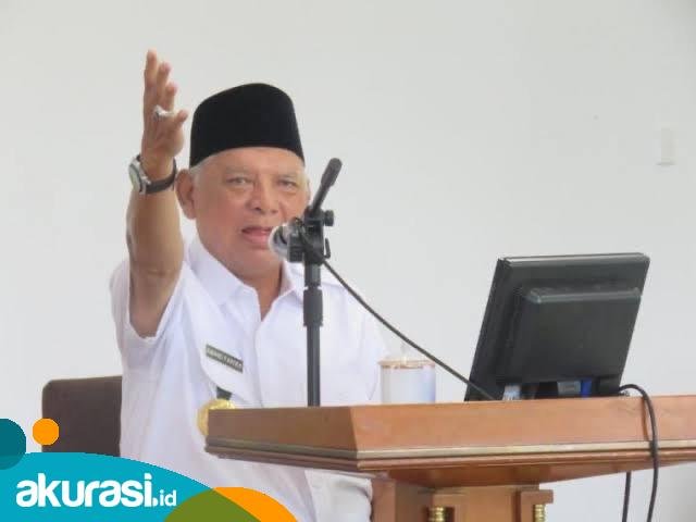 Mantan Gubernur Awang Faroek Ishak
