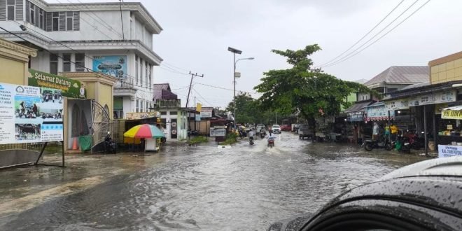 Drainase Jalan HM Ardan