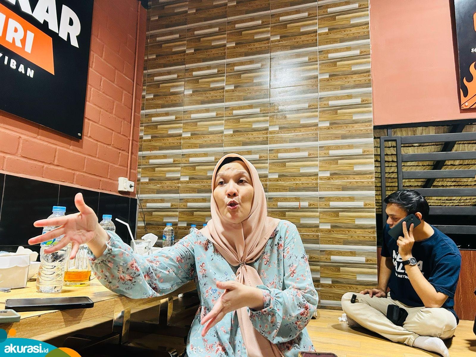 Aji Mirni Mawarni Prihatin, Pelajar Kaltim Harus Tempuh Belasan Kilometer ke Sekolah
