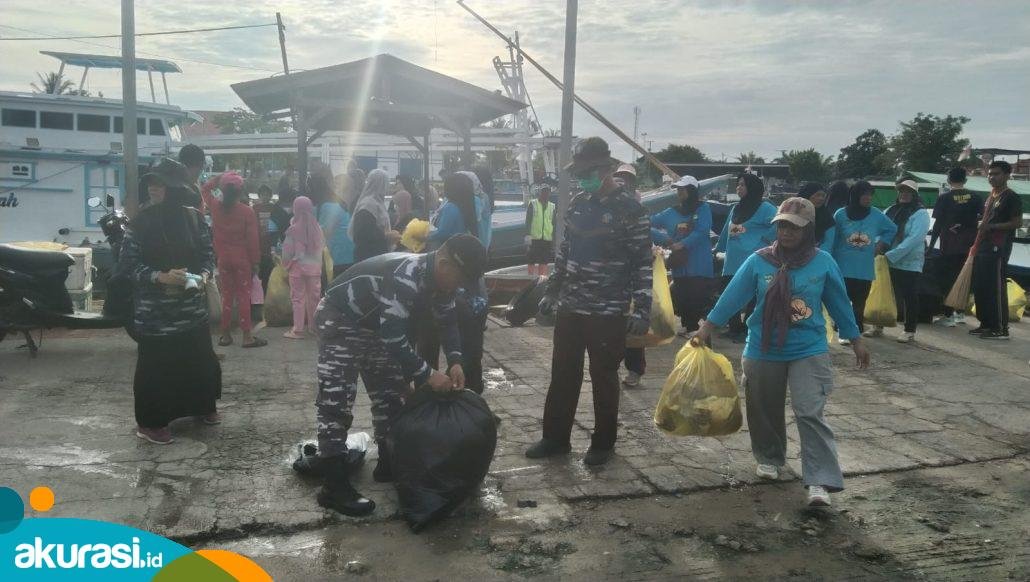 Aksi Bersih-Bersih Pesisir, Dukungan Program 100 Hari Kerja Wali Kota Bontang