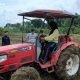Kementan Salurkan 22 Traktor Roda Empat untuk Dukung Produksi Pertanian di PPU