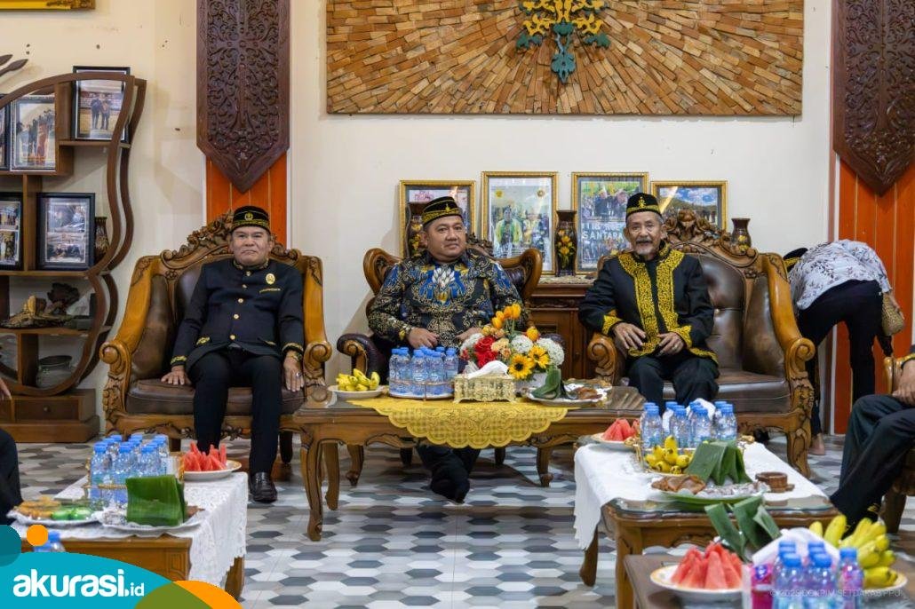 Bupati PPU Bertemu Sultan Paser, Tegaskan Komitmen Pelestarian Budaya