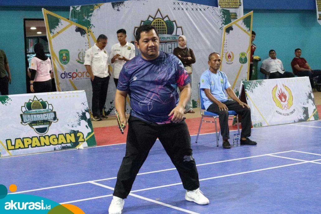 Kukuhkan Pengurus PBSI Kutim, Mudyat Noor Dorong Prestasi Atlet Muda