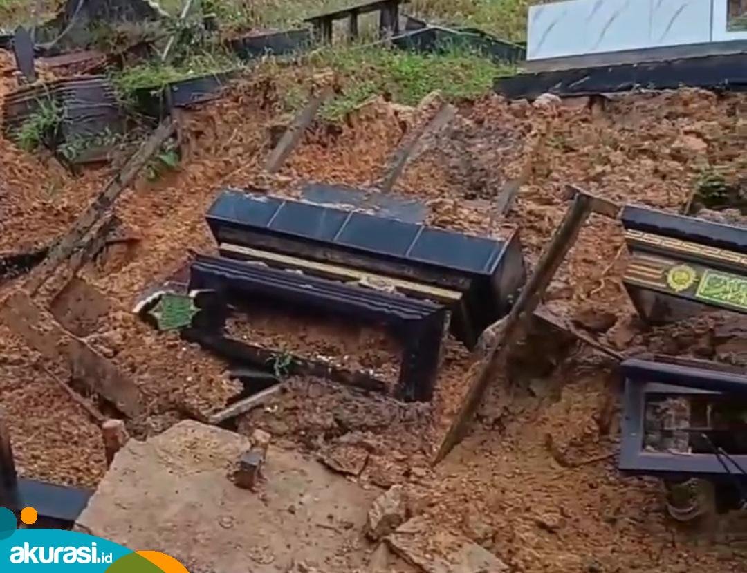 Longsor Terjang TPU Cempaka Samarinda, 30 Makam Terdampak