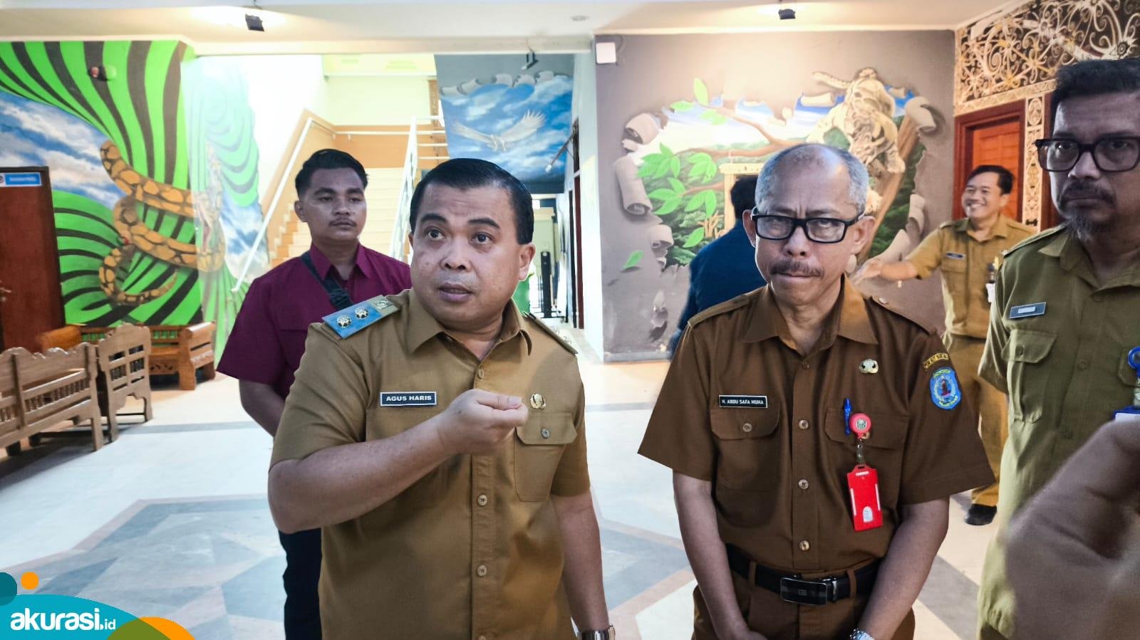 Pencari Kerja di Bontang