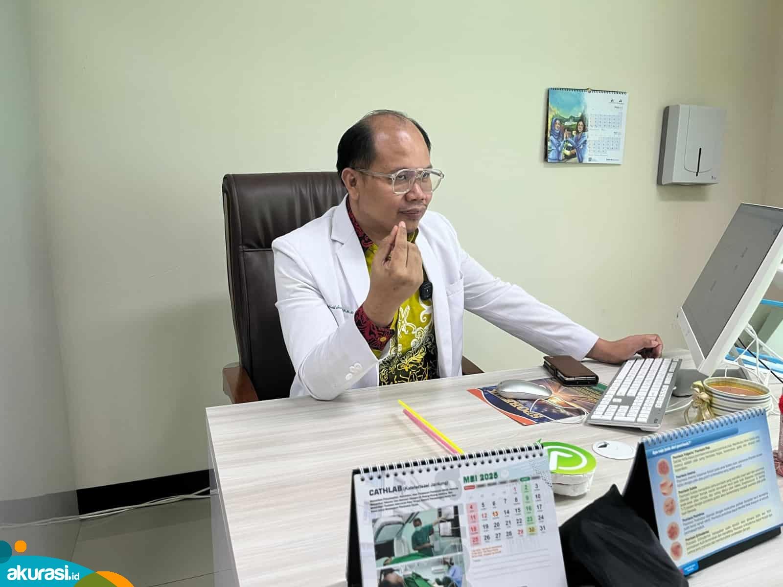 dr. anwar
