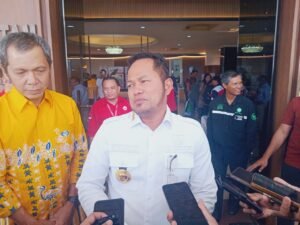 Pembangunan Jalan Poros