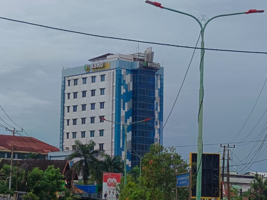 Karyawan RSHD Samarinda