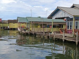 Warga Pesisir PPU