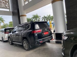 Mobil Dinas Eks Pejabat
