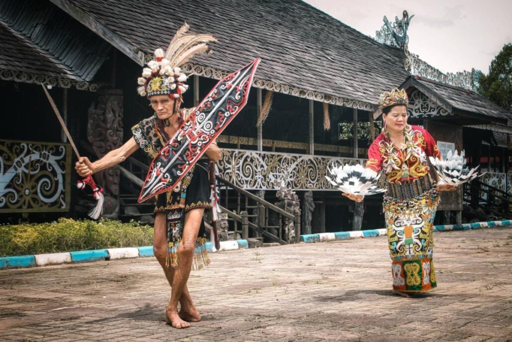 Suku Dayak