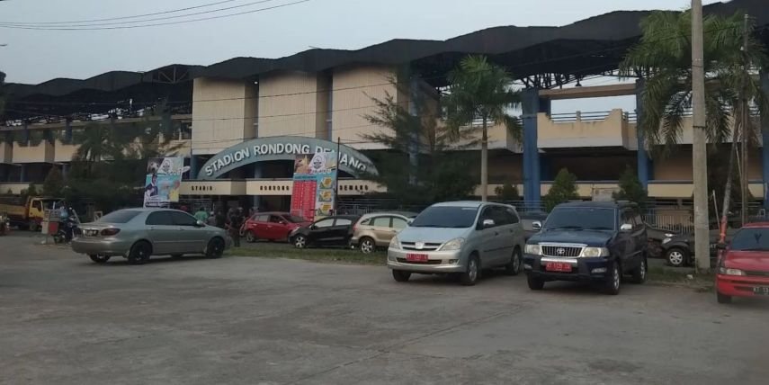 Stadion Rondong Demang