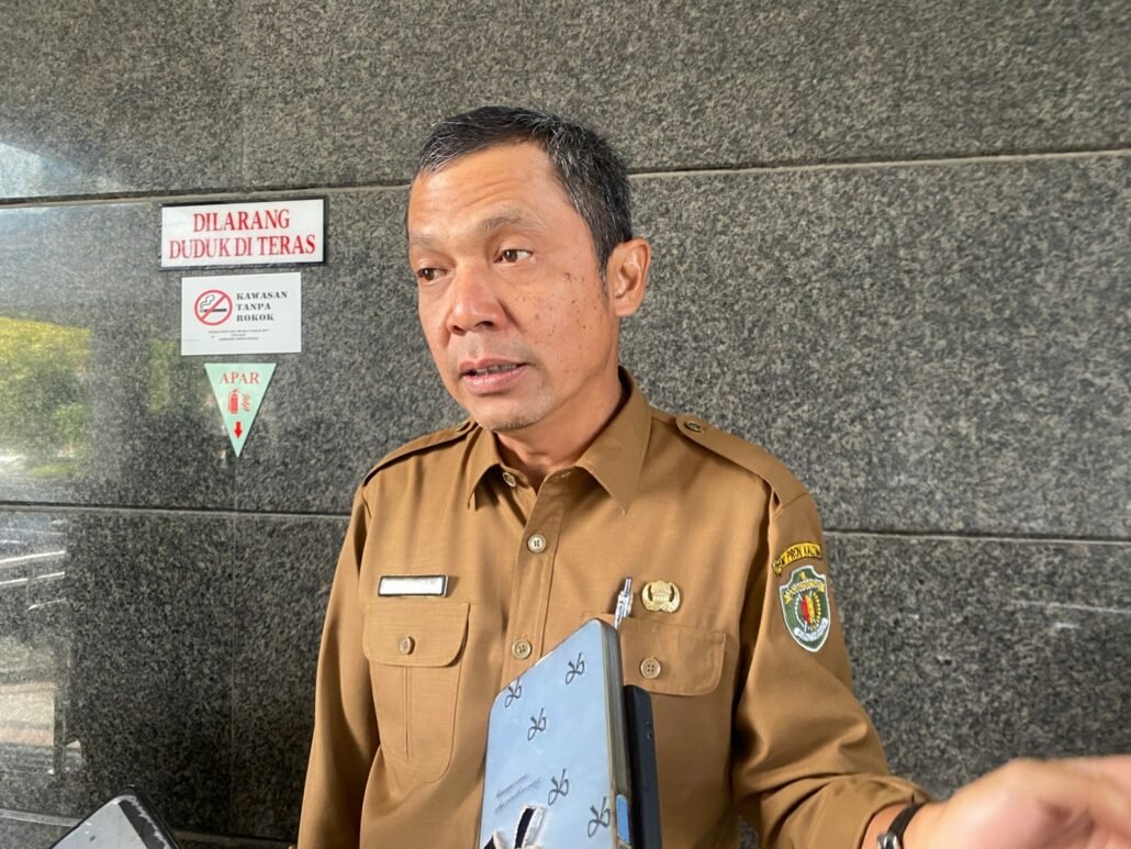 Tongkang Batu Bara Dua Kali Hantam Jembatan Mahulu