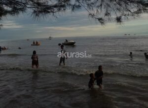 Pantai Tanjung Jumlai