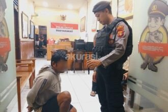 Maling Helm Nyaris Diamuk Massa