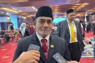 Muhaimin Bantah Ada Hubungan Keluarga