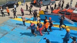 Insiden Feri Miring di Pelabuhan Semayang