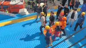 Korban Kecelakaan KM Dharma Kartika IX di Balikpapan