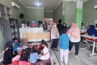 Keracunan Massal Waru