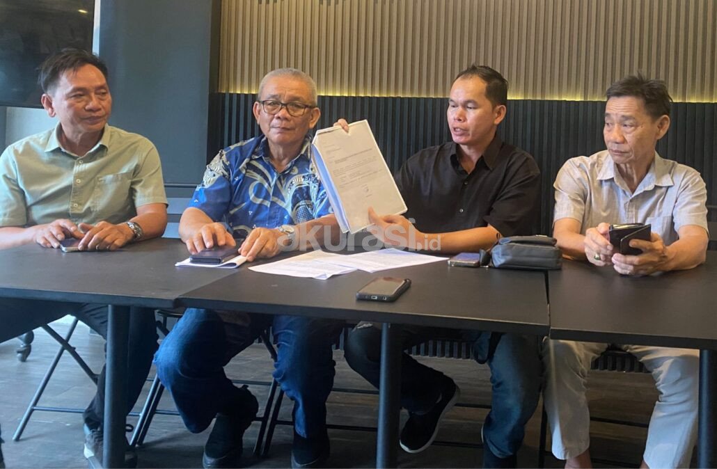 Sengketa Lahan Busang