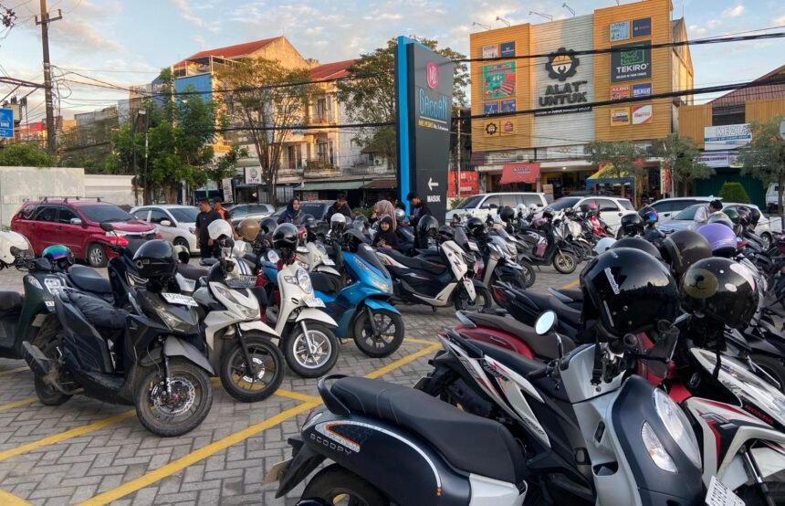 Parkir Mie Gacoan Samarinda