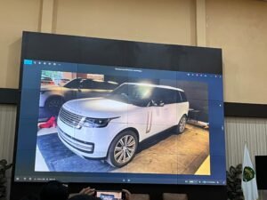 Batal Pakai Range Rover Rp8,5 M, Gubernur Kaltim Gunakan Mobil Pribadi