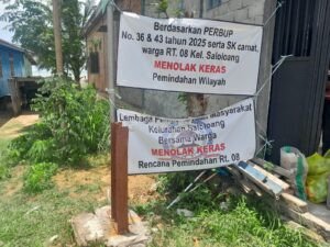 Warga RT 8 Saloloang