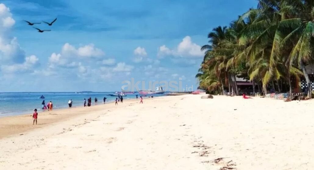 7 Pantai Indah di Kaltim
