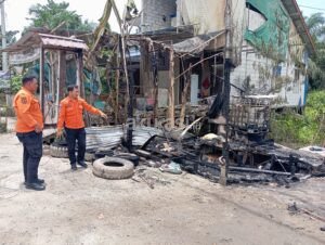 Dini Hari Terbakar, Rumah Kontrakan di Sepaku Ludes Tanpa Sisa