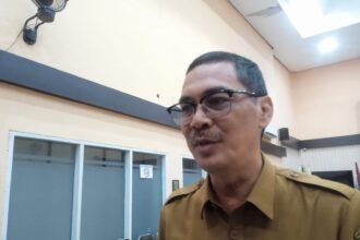 Mobil Dinas Gubernur Kaltim