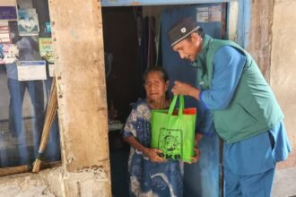 Penyaluran sembako oleh DPC PKB Bontang