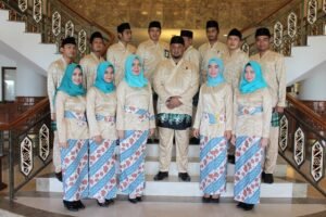 Baju Miskat pakaian adat Kalimantan Timur