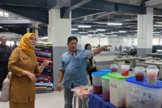 Luar Kios Pasar Pagi