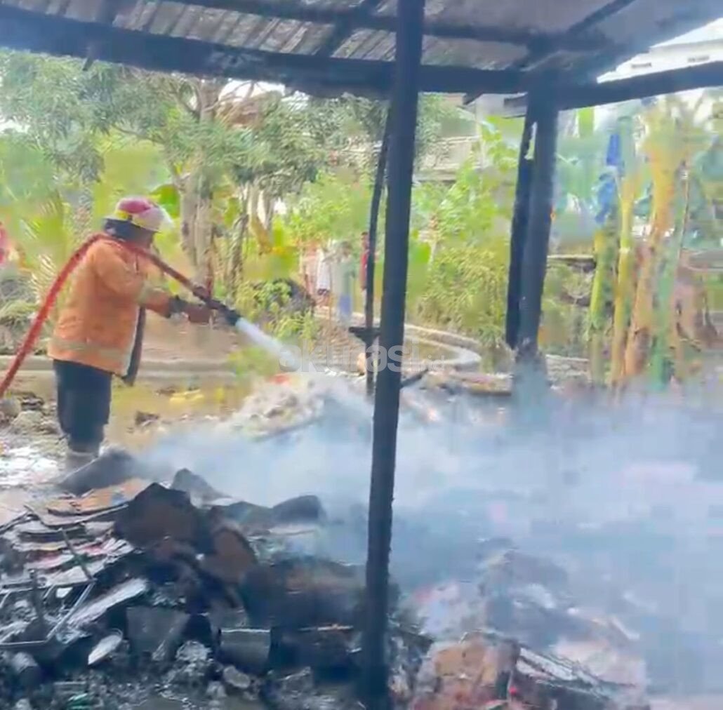 Gudang Kardus di Waru