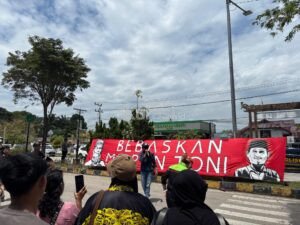 Vonis Bebas Misran Toni