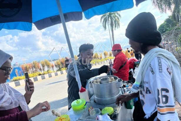 Demo di Kantor Gubernur Kaltim