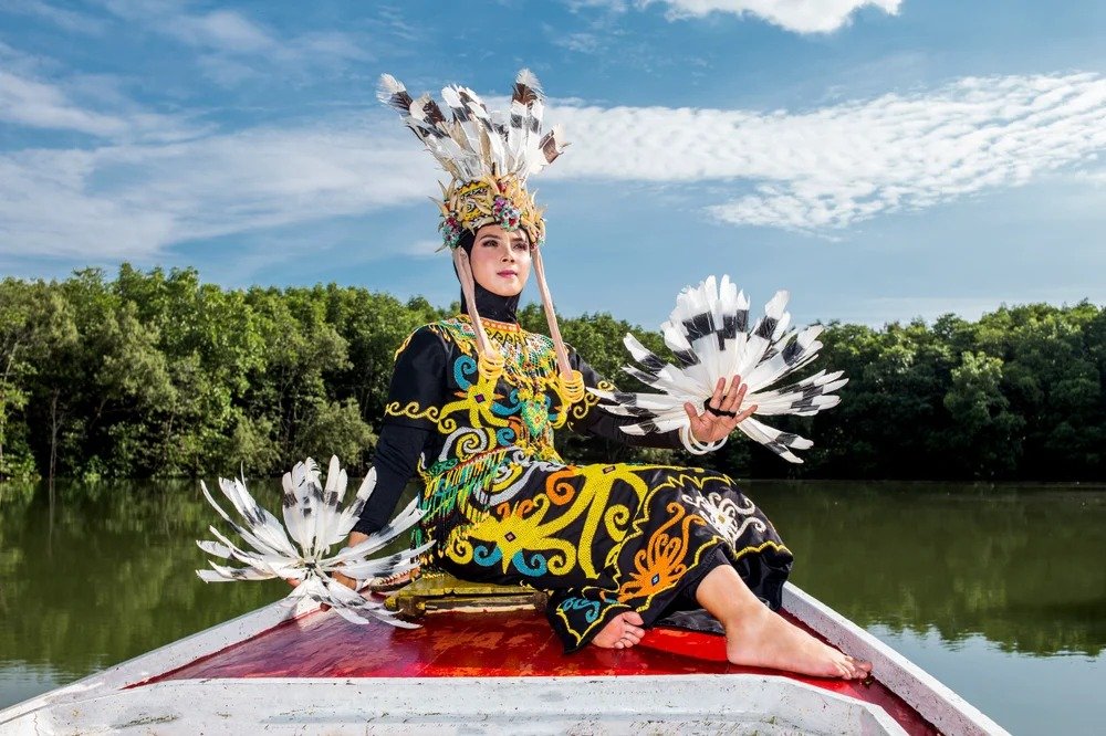 Pakaian Adat Kalimantan Timur, Bulang Burai King Mahkota Perempuan Dayak