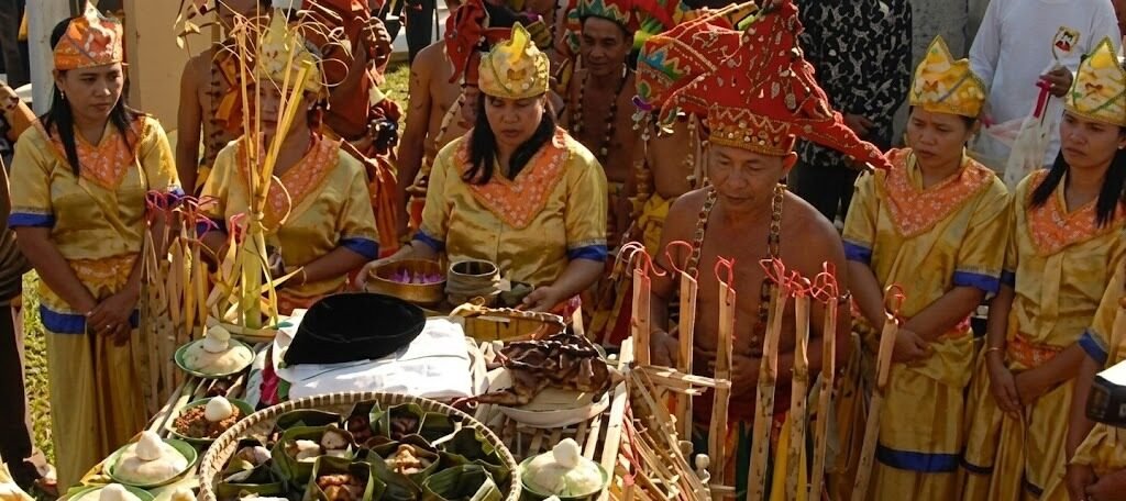 Suku dan Adat Kutai Kalimantan Timur