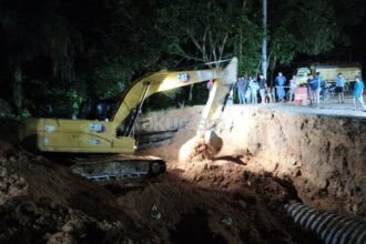 Akses Jalan ke PT APMR - Akurasi.id