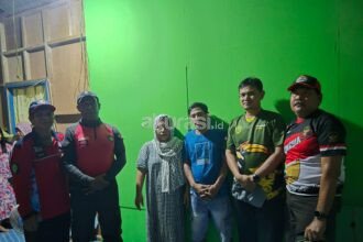 Warga Telemow Keluar Sendiri dari Hutan