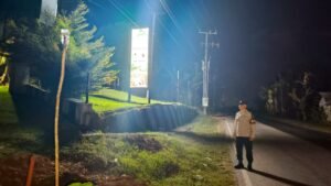 Bikin Resah! Isu “Pocong” Hantui Warga Waru