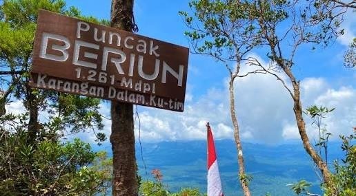 Gunung Beriun, Gunung di Kalimantan Timur dengan Jalur Pendakian Ekstrem yang Menantang