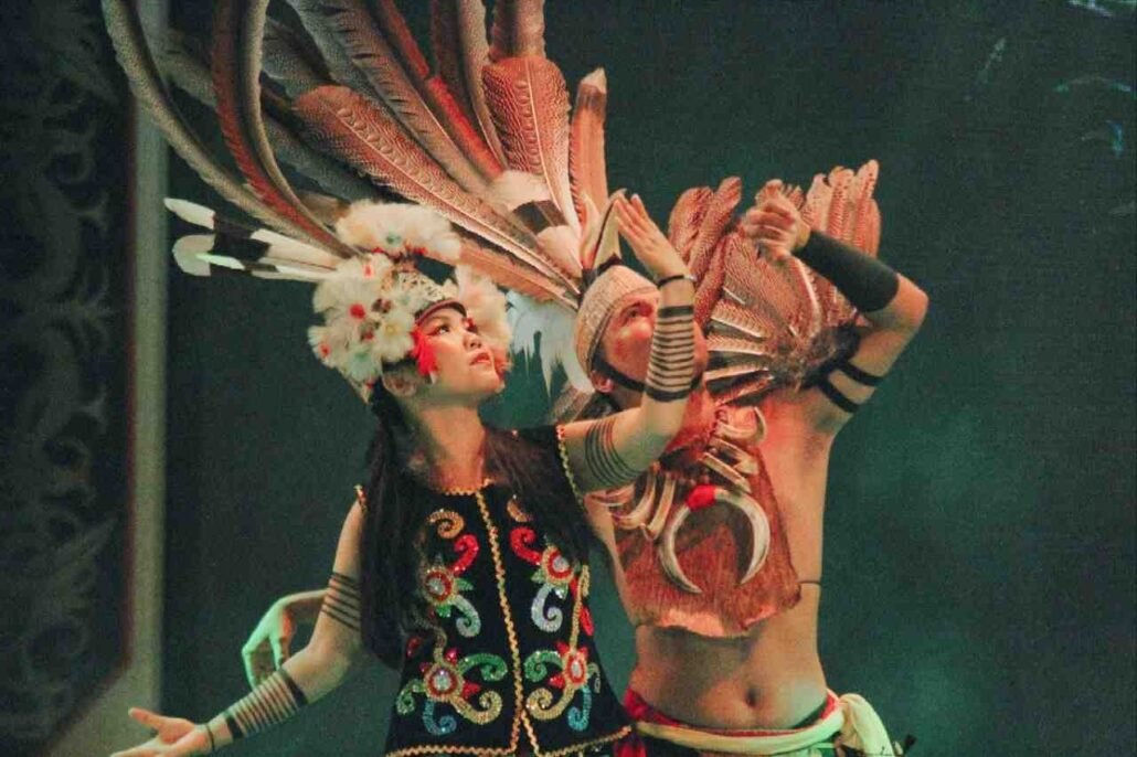 Tari Tradisional Kalimantan Timur Punan Leto, Ketika Seni Tari Mengisahkan Perjuangan Merebut Cinta