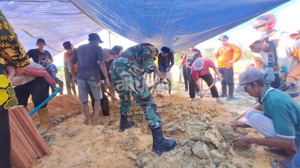 Dua Bocah Korban Kebakaran Sungai Parit