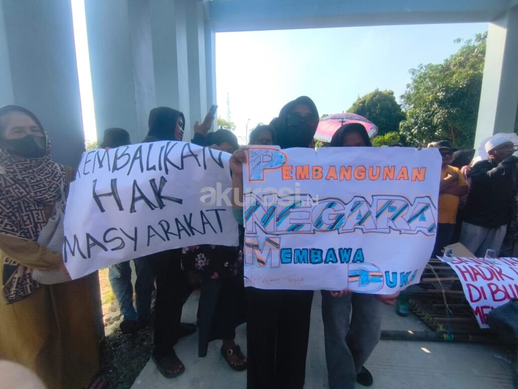 Warga Delineasi IKN Geruduk Kejari PPU