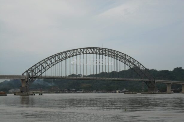 Jembatan Mahulu