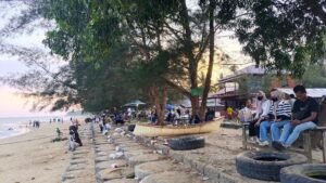 Pantai Tanjung Jumlai, Wisata Pantai Kalimantan Timur dengan Garis Pantai Panjang dan Panorama Selat Makassar