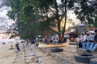 Pantai Tanjung Jumlai, Wisata Pantai Kalimantan Timur dengan Garis Pantai Panjang dan Panorama Selat Makassar