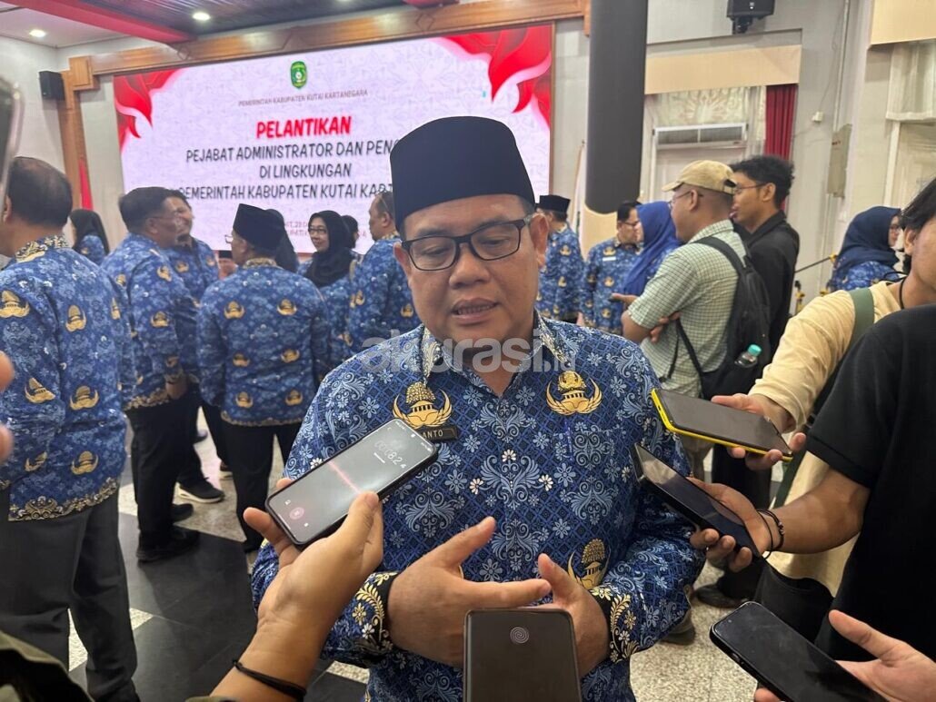 Perangkat Desa di Kukar