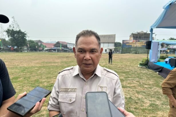 DPU Kukar Targetkan Perbaikan Turap Depan Telkomsel Rampung Oktober 2026